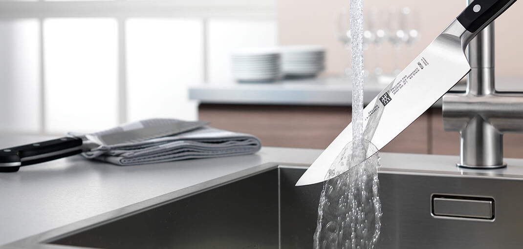 zwilling knive cleaning