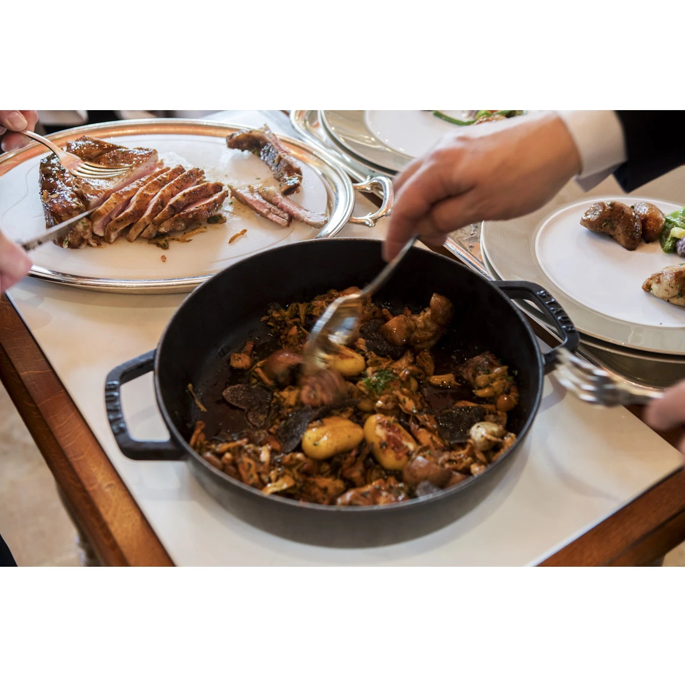 Сковорода чугунная STAUB, круглая, 26 см, черная - фото 3