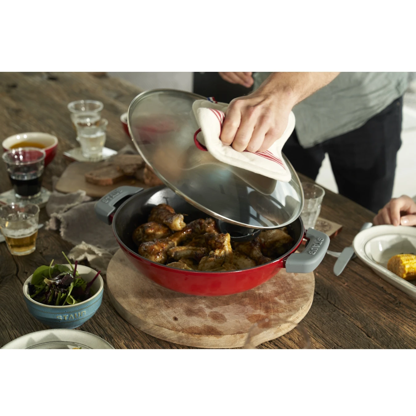 Вок чугунный STAUB со стеклянной крышкой, вишневый, 4.4 л, 30 см - фото 5