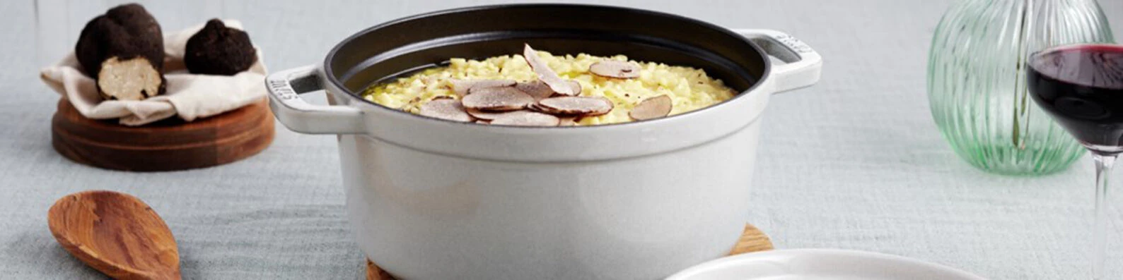 Кухонная посуда STAUB la Cocotte купить по низким ценам в