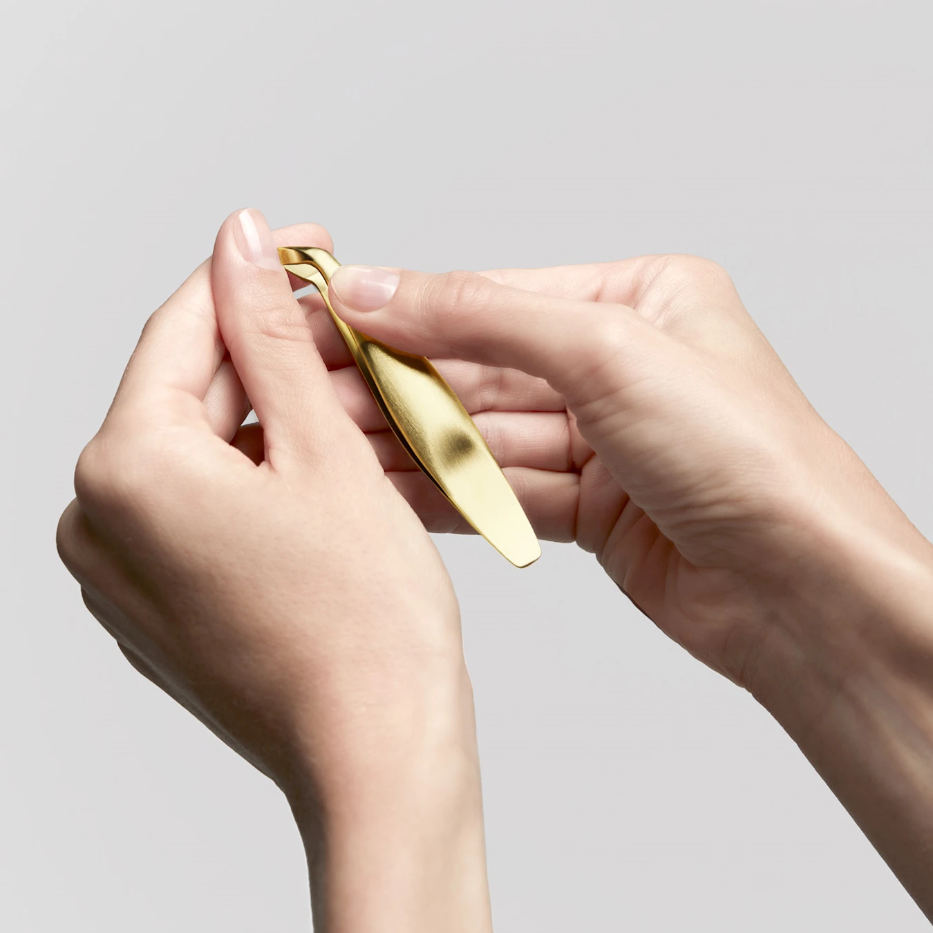 Пинцет для обрезания кутикулы, золотой ZWILLING Beauty Premium