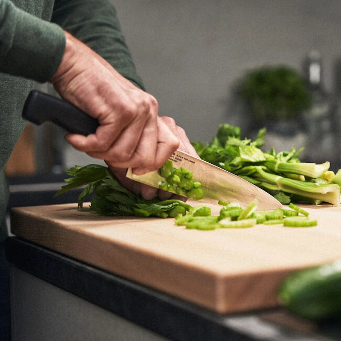 Нож поварской 200 мм Four Star - фото 4