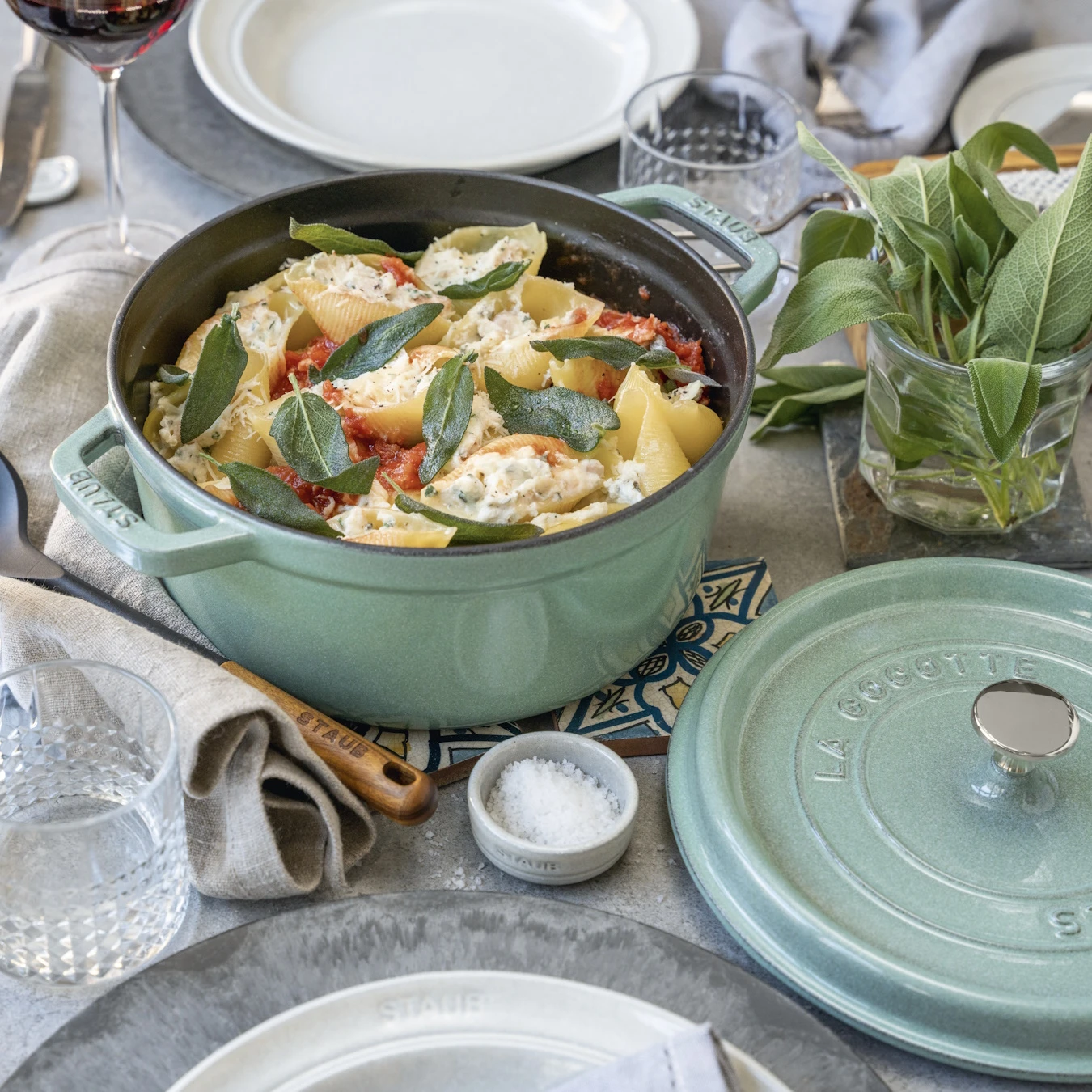 Кокот чугунный STAUB, круглый, 24 см, 3.8 л, шалфей - фото 5