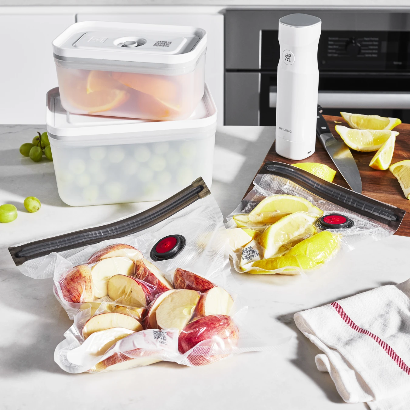 Набор пластиковых контейнеров ZWILLING Fresh&Save для вакуумного хранения, размер S/M/L, 3 шт. - фото 4