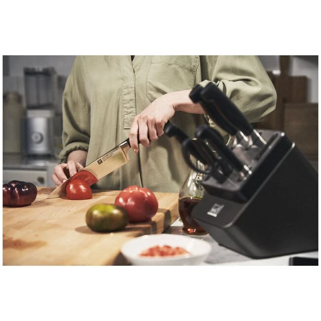 Набор ножей в подставке с заточкой ZWILLING Four Star, антрацитовый, 7 пр. - фото 6