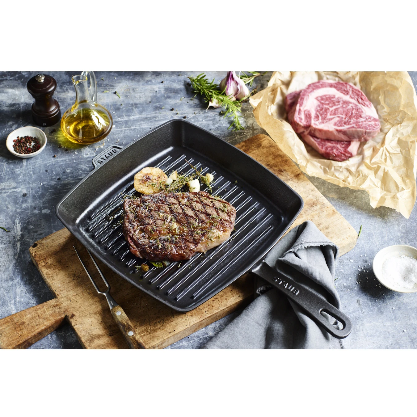 Сковорода-гриль чугунная STAUB, квадратная, 26 см, черная - фото 3