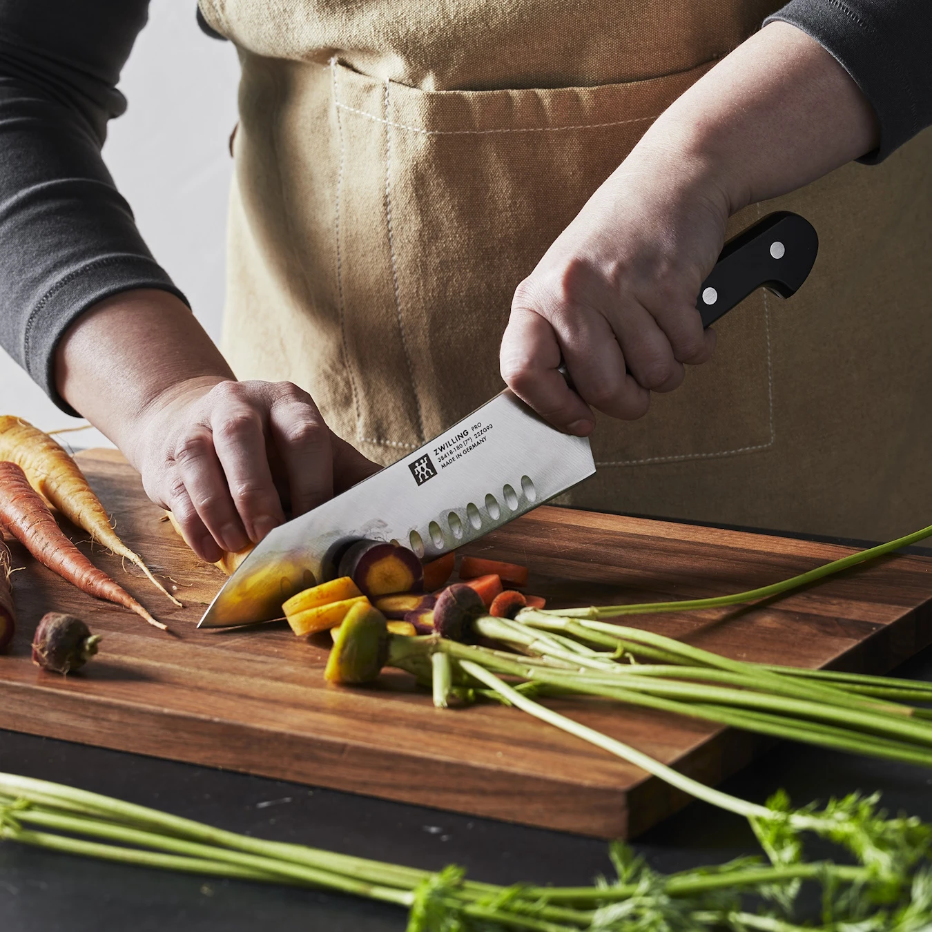 Нож сантоку 180 мм ZWILLING Pro - фото 4