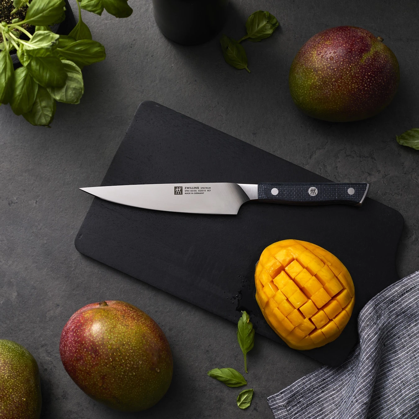 Нож для нарезки ZWILLING Spectrum, лезвие 16 см - фото 4