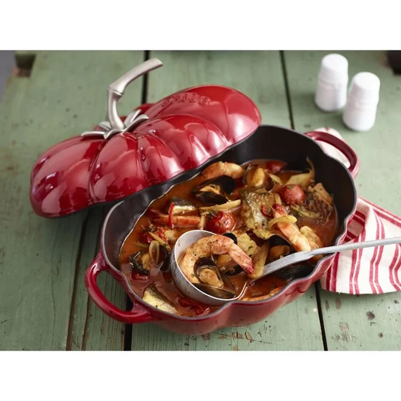 Кокот чугунный STAUB, форма "Помидор", 25 см, 2.9 л - фото 6