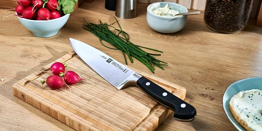 ZWILLING PROFESSIONAL S – КЛАССИКА ДЛЯ ПРОФЕССИОНАЛОВ