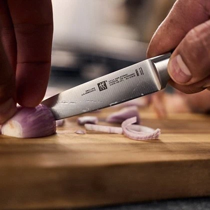 УДОБНАЯ И БЕЗОПАСНАЯ РЕЗКА